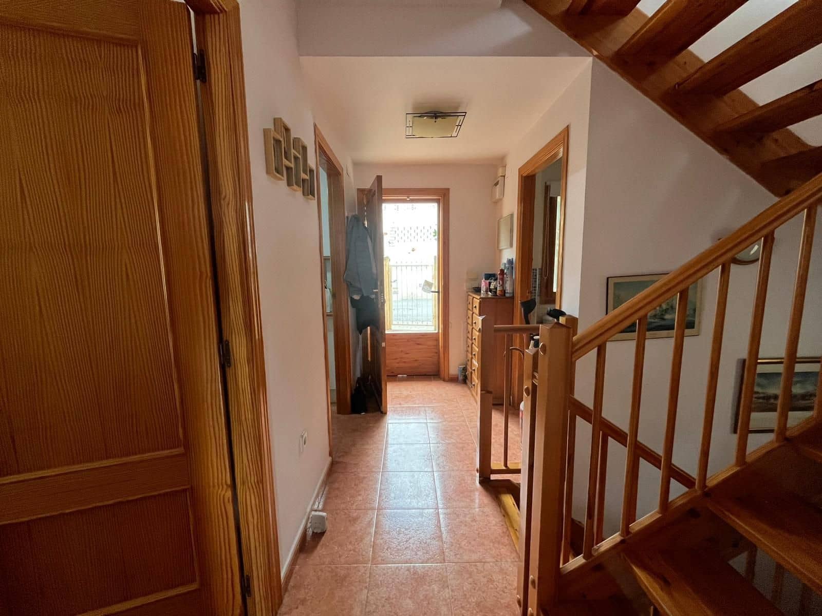 4 slaapkamer Villa te koop in Relleu met zwembad garage - € 219.000 (Ref: 9232378)