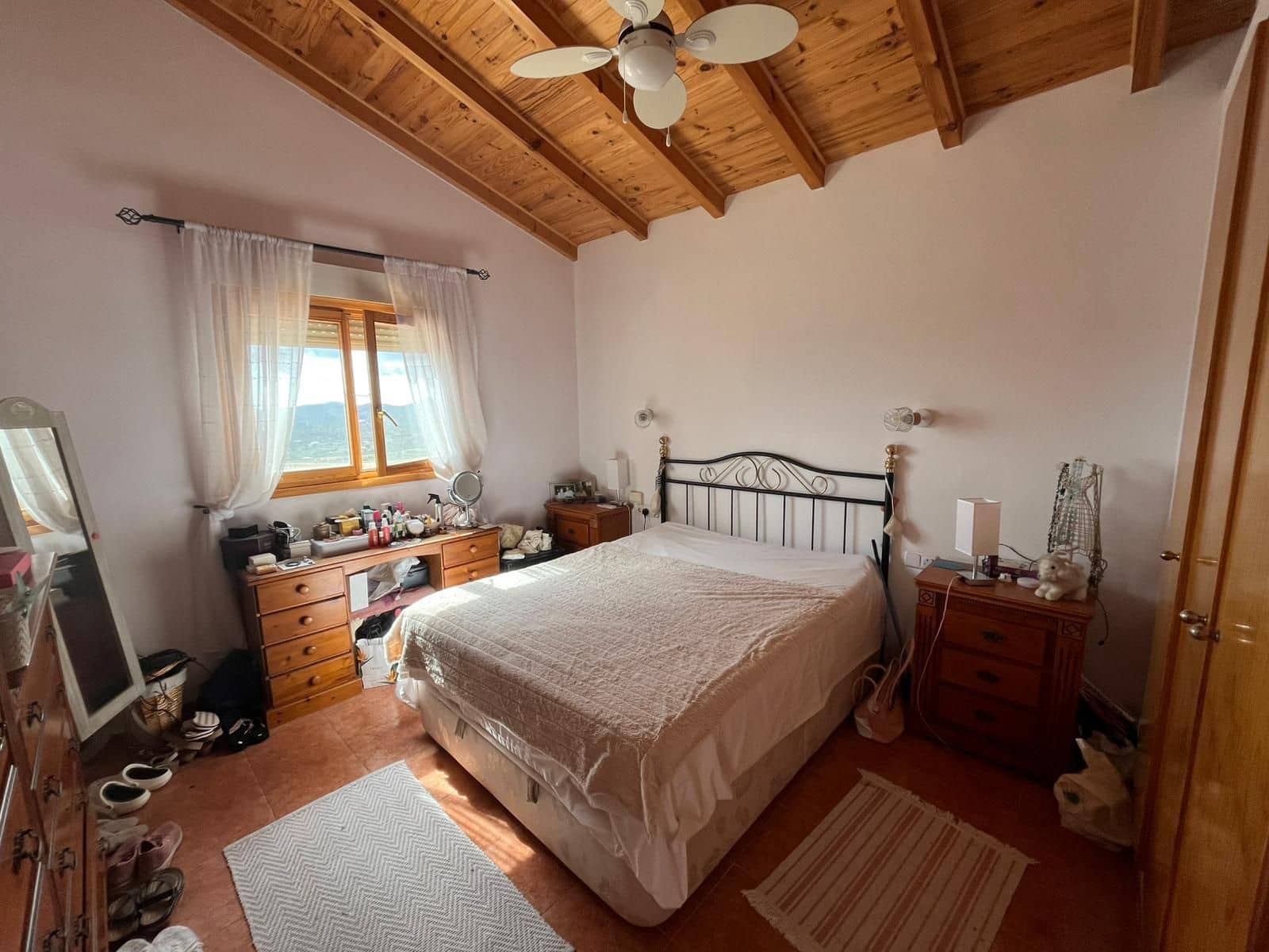 4 slaapkamer Villa te koop in Relleu met zwembad garage - € 219.000 (Ref: 9232378)