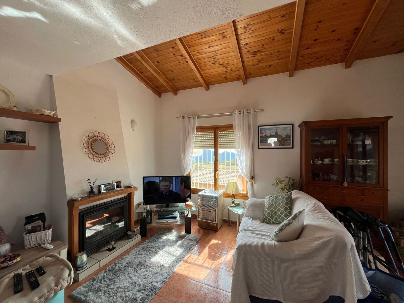 4 slaapkamer Villa te koop in Relleu met zwembad garage - € 219.000 (Ref: 9232378)