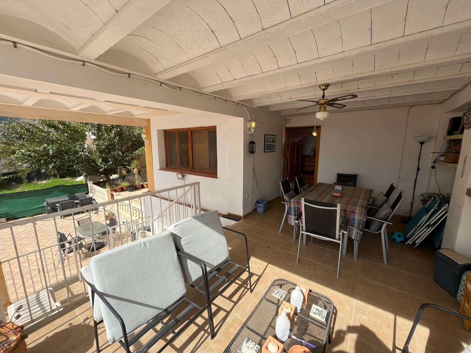 4 slaapkamer Villa te koop in Relleu met zwembad garage - € 219.000 (Ref: 9232378)