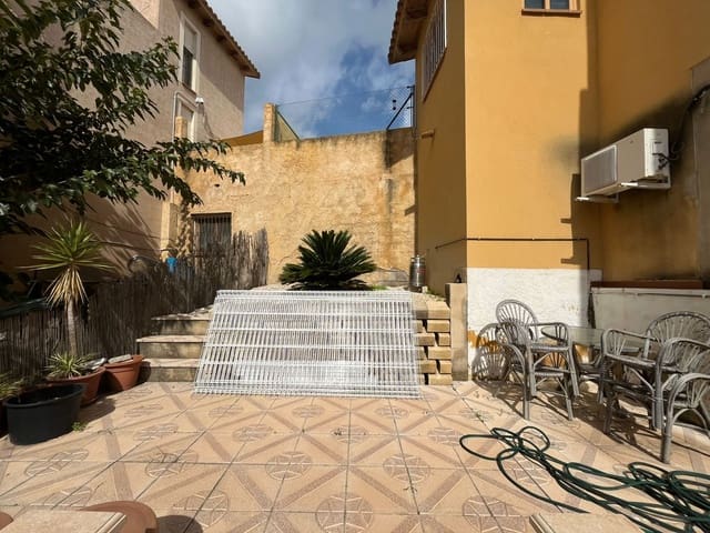 4 bedroom Villa for sale in Relleu with pool garage - € 219,000 (Ref: 9232378)