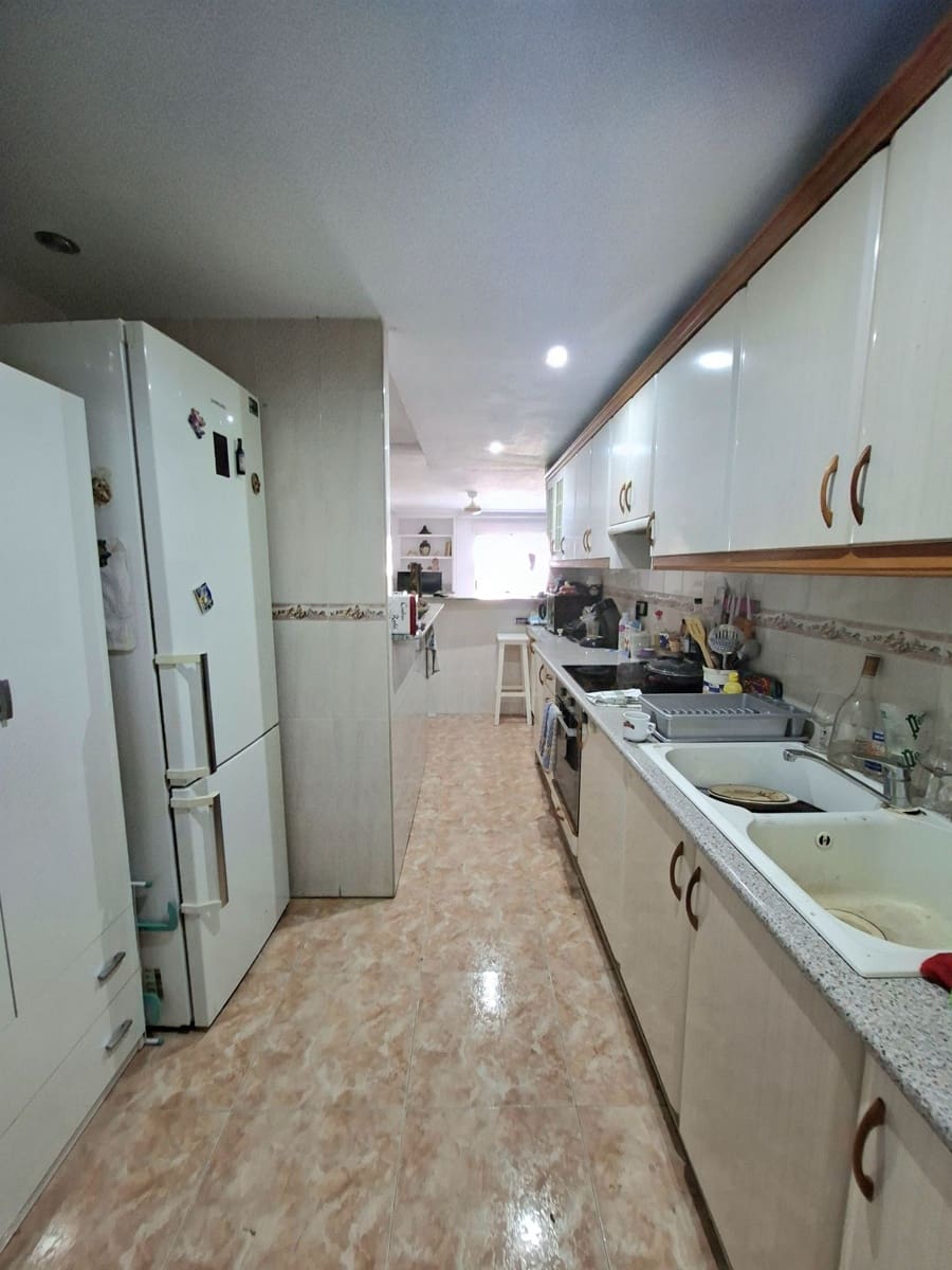 2 soveværelse Lejlighed til salg i Altea - € 245.000 (Ref: 9284092)