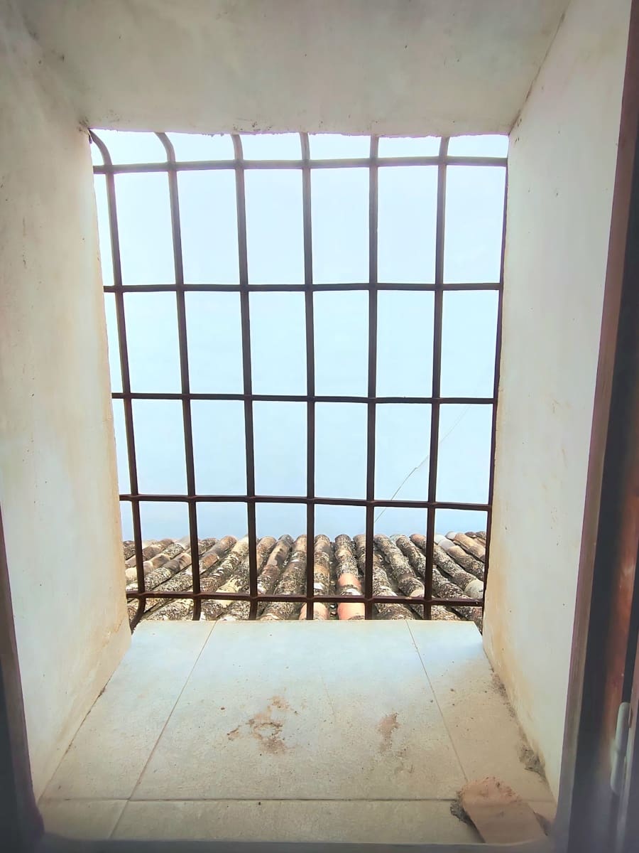 4 makuuhuone Omakotitalo myytävänä paikassa Alfaz del Pi / L'Alfas del Pi mukana 
autotalli - 225 000 € (Ref: 9299058)