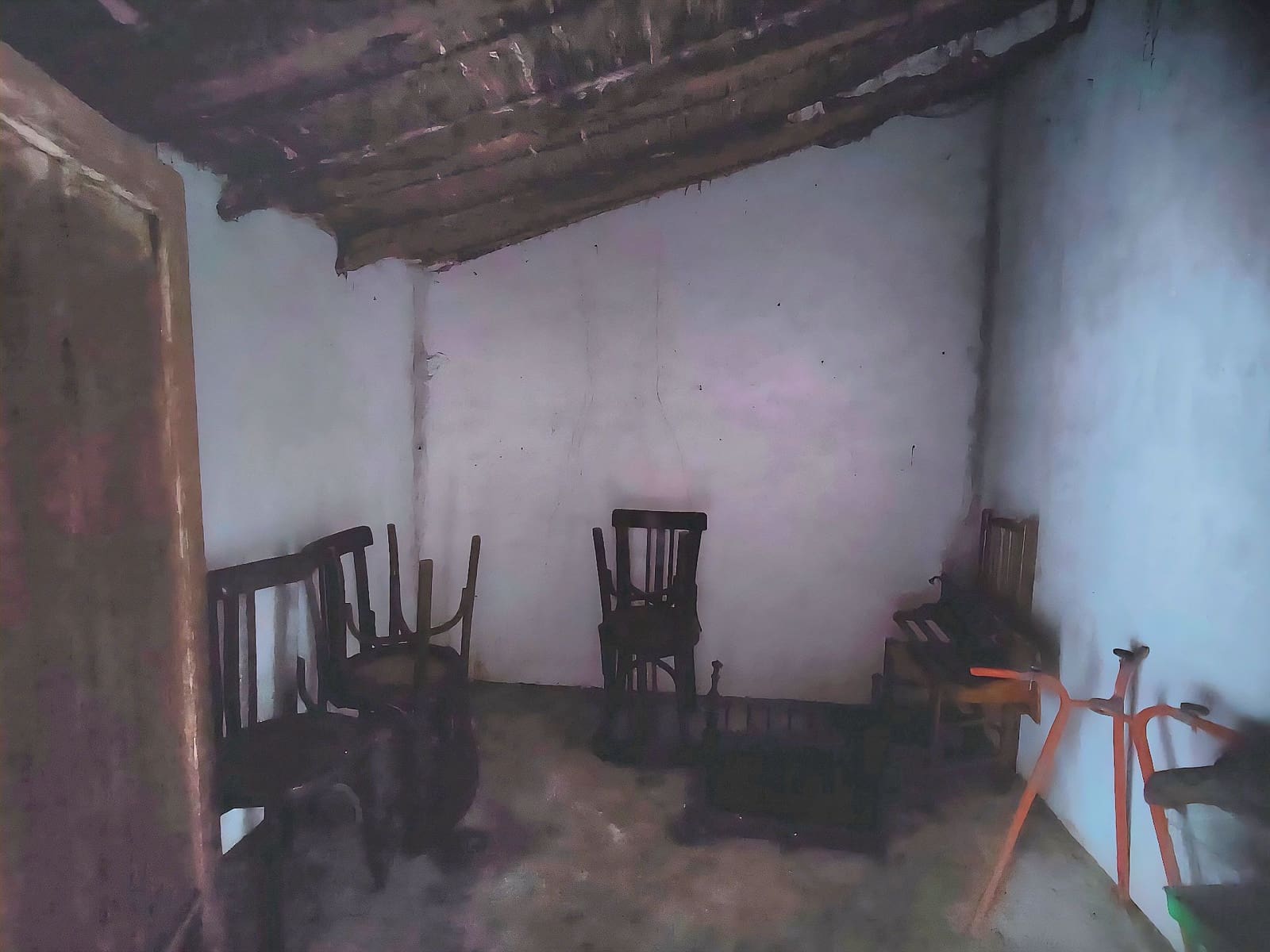 4 makuuhuone Omakotitalo myytävänä paikassa Alfaz del Pi / L'Alfas del Pi mukana 
autotalli - 225 000 € (Ref: 9299058)