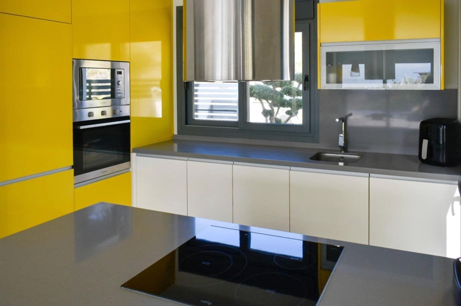 3 bedroom Villa for sale in Finestrat with pool garage - € 695,000 (Ref: 9299060)