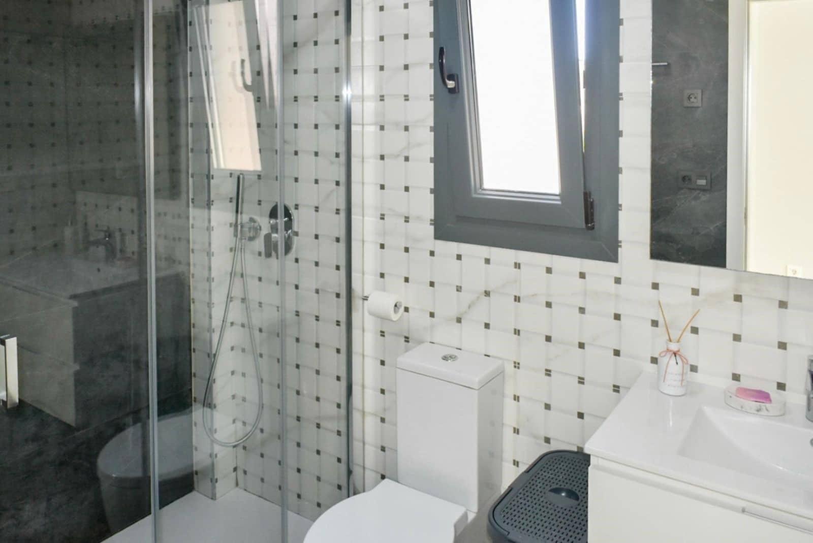 3 bedroom Villa for sale in Finestrat with pool garage - € 695,000 (Ref: 9299060)