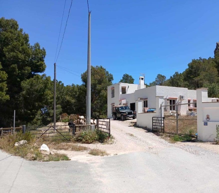 4 sypialnia Finka/Dom wiejski na sprzedaż w Finestrat z garażem - 750 000 € (Ref: 9308246)