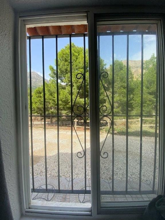 4 sypialnia Finka/Dom wiejski na sprzedaż w Finestrat z garażem - 750 000 € (Ref: 9308246)