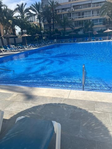 1 makuuhuone Huoneisto vuokrattavana paikassa Benidorm mukana uima-altaan - 850 € (Ref: 9376697)