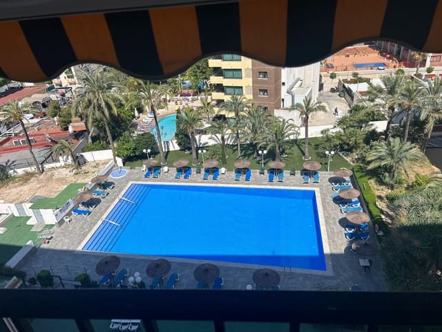 1 makuuhuone Huoneisto vuokrattavana paikassa Benidorm mukana uima-altaan - 850 € (Ref: 9376697)