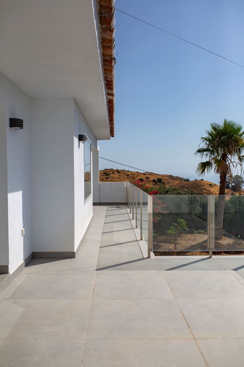 3 chambre Villa/Maison à vendre à Mijas avec piscine garage - 1 550 000 € (Ref: 9393260)