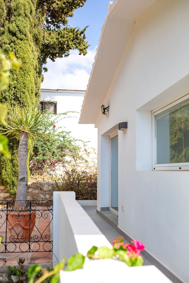 3 chambre Villa/Maison à vendre à Mijas avec piscine garage - 1 550 000 € (Ref: 9393260)