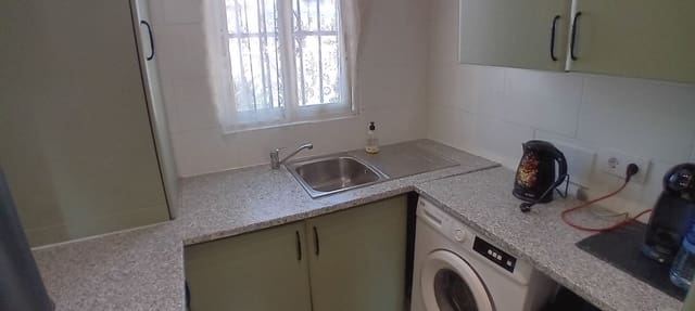 2 bedroom Bungalow for sale in Dénia with garage - € 280,000 (Ref: 9406276)