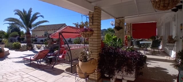 3 bedroom Villa for sale in Orxeta with pool garage - € 450,000 (Ref: 9407916)