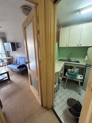 Studio for sale in Torremolinos with pool garage - € 150,000 (Ref: 9421921)