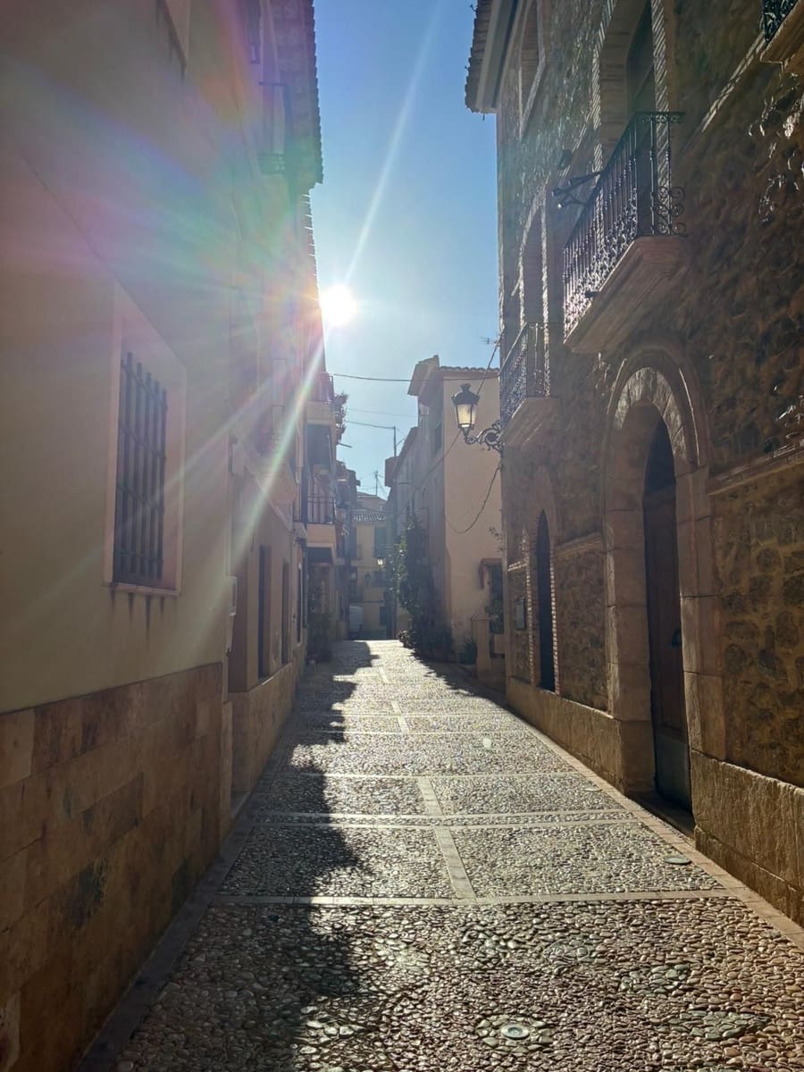 3 bedroom Townhouse for sale in Relleu - € 249,000 (Ref: 9491102)