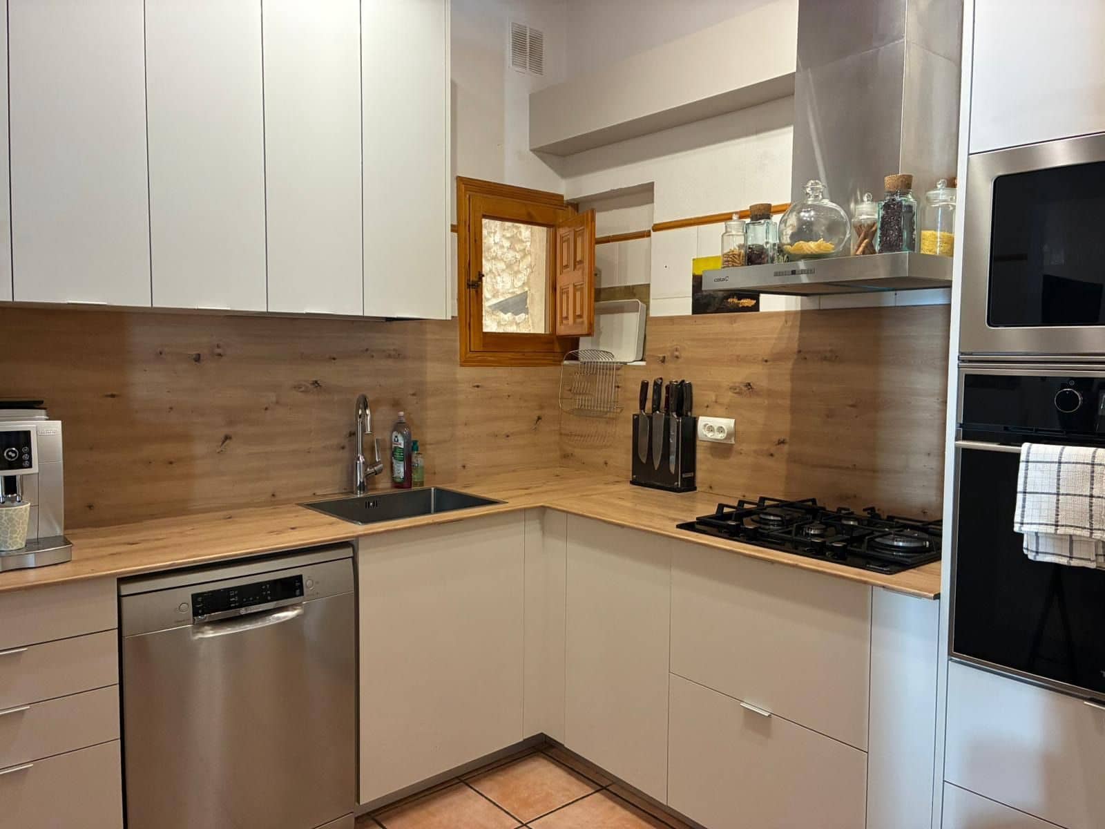 3 bedroom Townhouse for sale in Relleu - € 249,000 (Ref: 9491102)