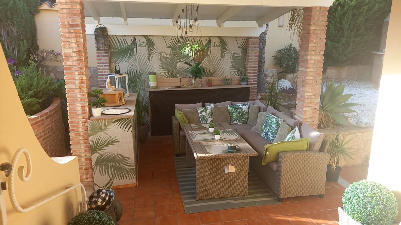 2 bedroom Villa for sale in La Nucia with pool garage - € 450,000 (Ref: 9523991)