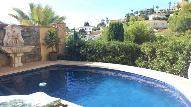 2 bedroom Villa for sale in La Nucia with pool garage - € 450,000 (Ref: 9523991)