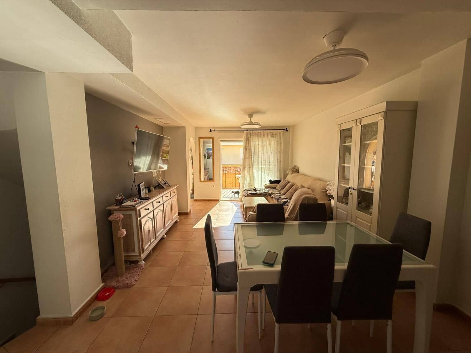 3 soveværelse Semi-Rækkehus til salg i Polop med garage - € 330.000 (Ref: 9543102)