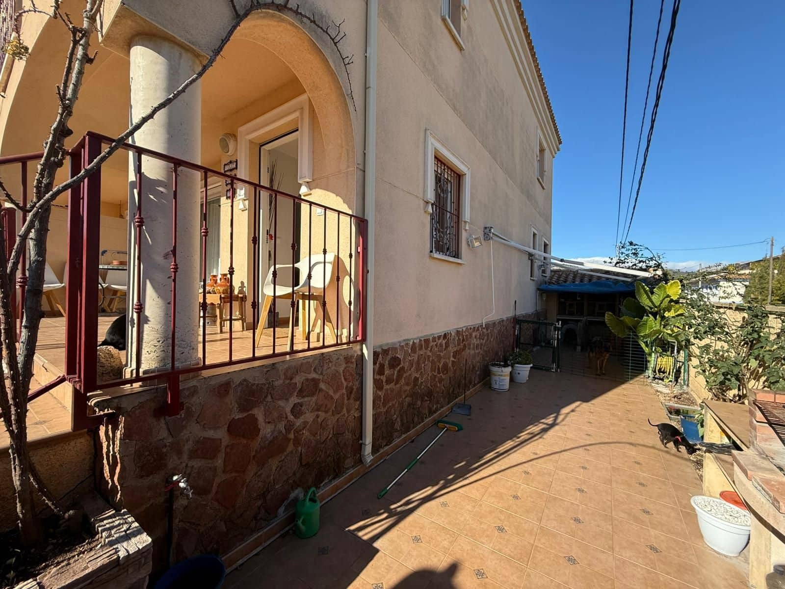 3 soveværelse Semi-Rækkehus til salg i Polop med garage - € 330.000 (Ref: 9543102)