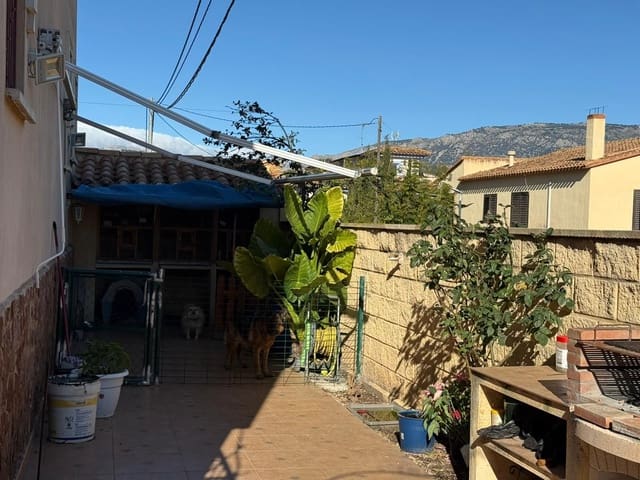 3 soveværelse Semi-Rækkehus til salg i Polop med garage - € 330.000 (Ref: 9543102)