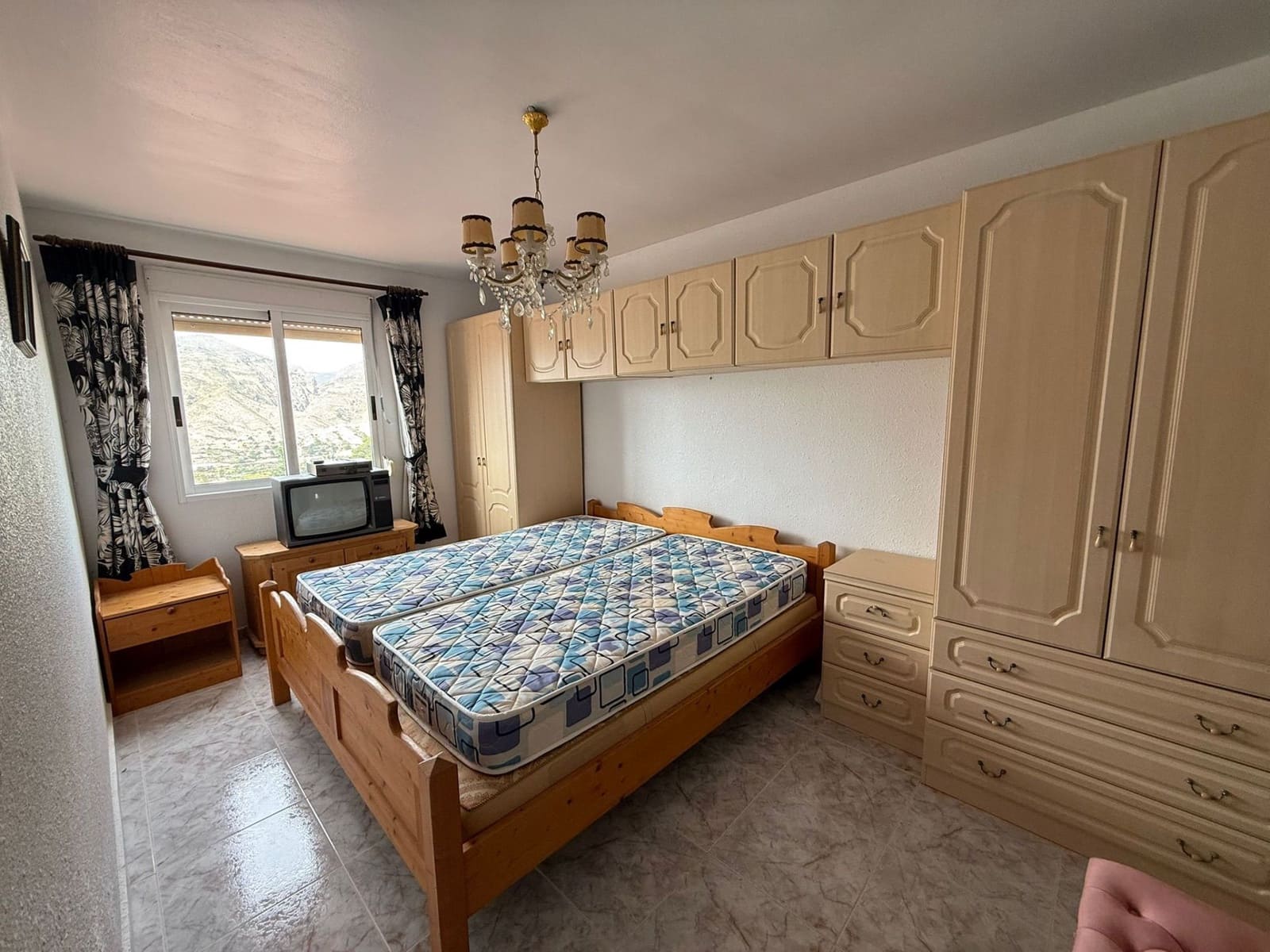 4 soveværelse Villa til salg i Orxeta med swimmingpool - € 299.000 (Ref: 9558459)