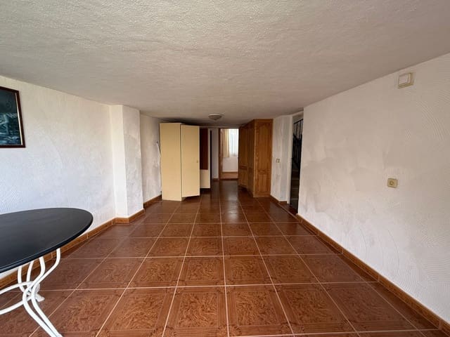 4 soveværelse Villa til salg i Orxeta med swimmingpool - € 299.000 (Ref: 9558459)