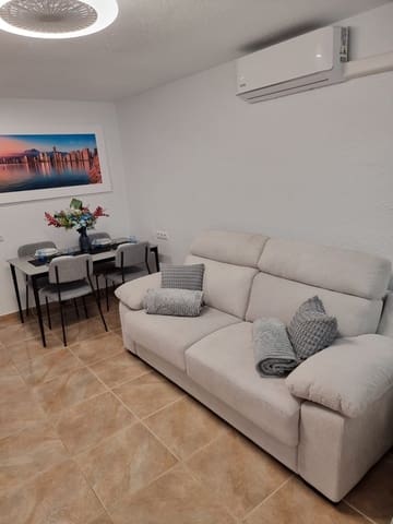 1 quarto Apartamento para arrendar em Benidorm com piscina garagem - 900 € (Ref: 9568062)