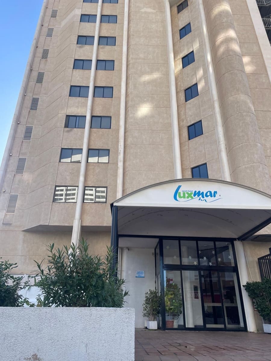 Apartamento de 1 habitación en Benidorm en alquiler con piscina garaje - 890 € (Ref: 9581587)