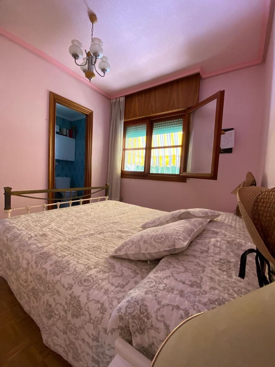 6 bedroom Villa for sale in La Nucia with pool garage - € 625,000 (Ref: 9610849)