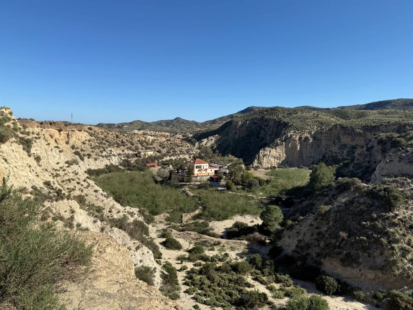 Finca/Casa Rural de 4 habitaciones en Zurgena en venta - 295.000 € (Ref: 9636475)