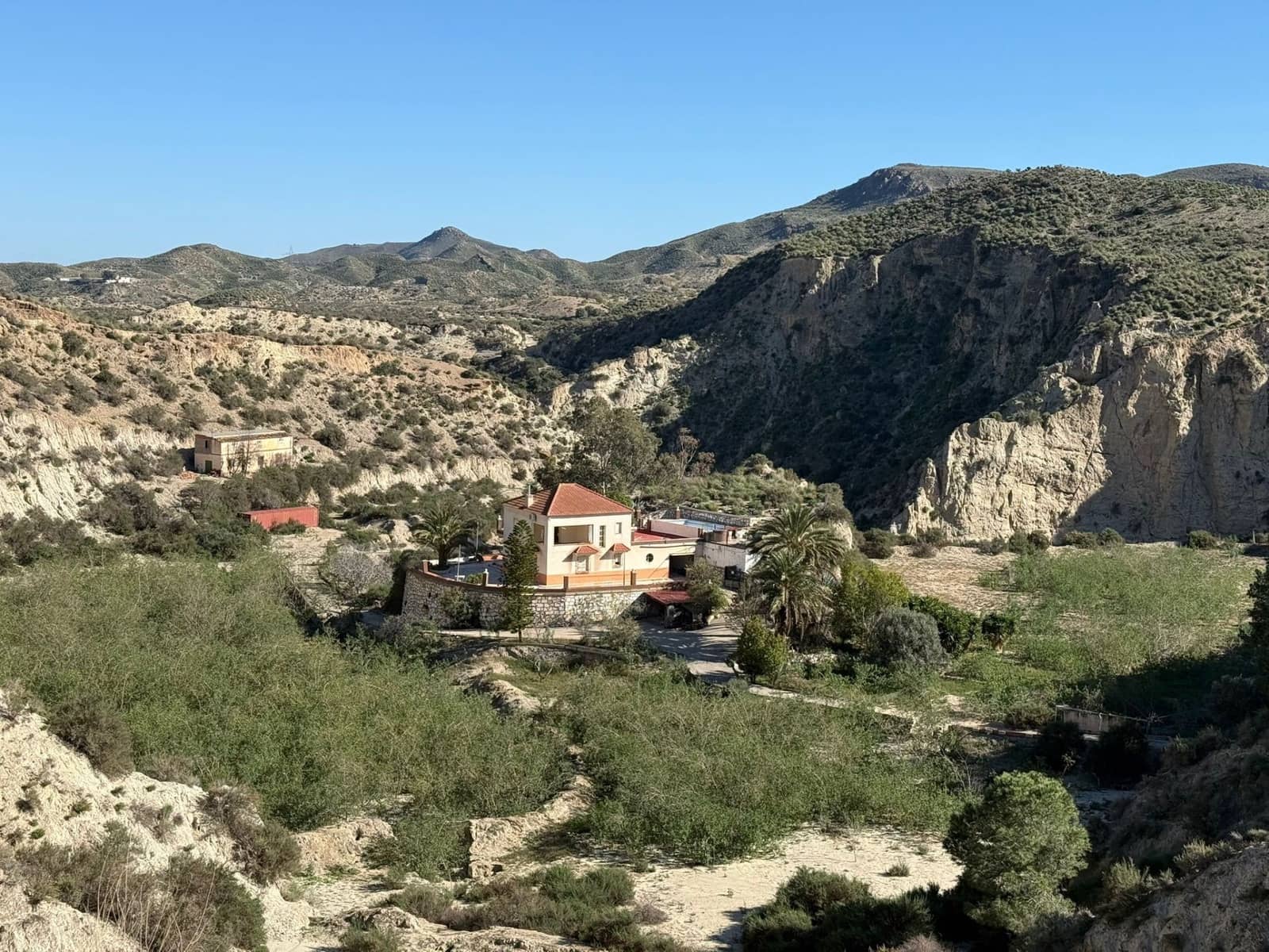 Finca/Casa Rural de 4 habitaciones en Zurgena en venta - 295.000 € (Ref: 9636475)