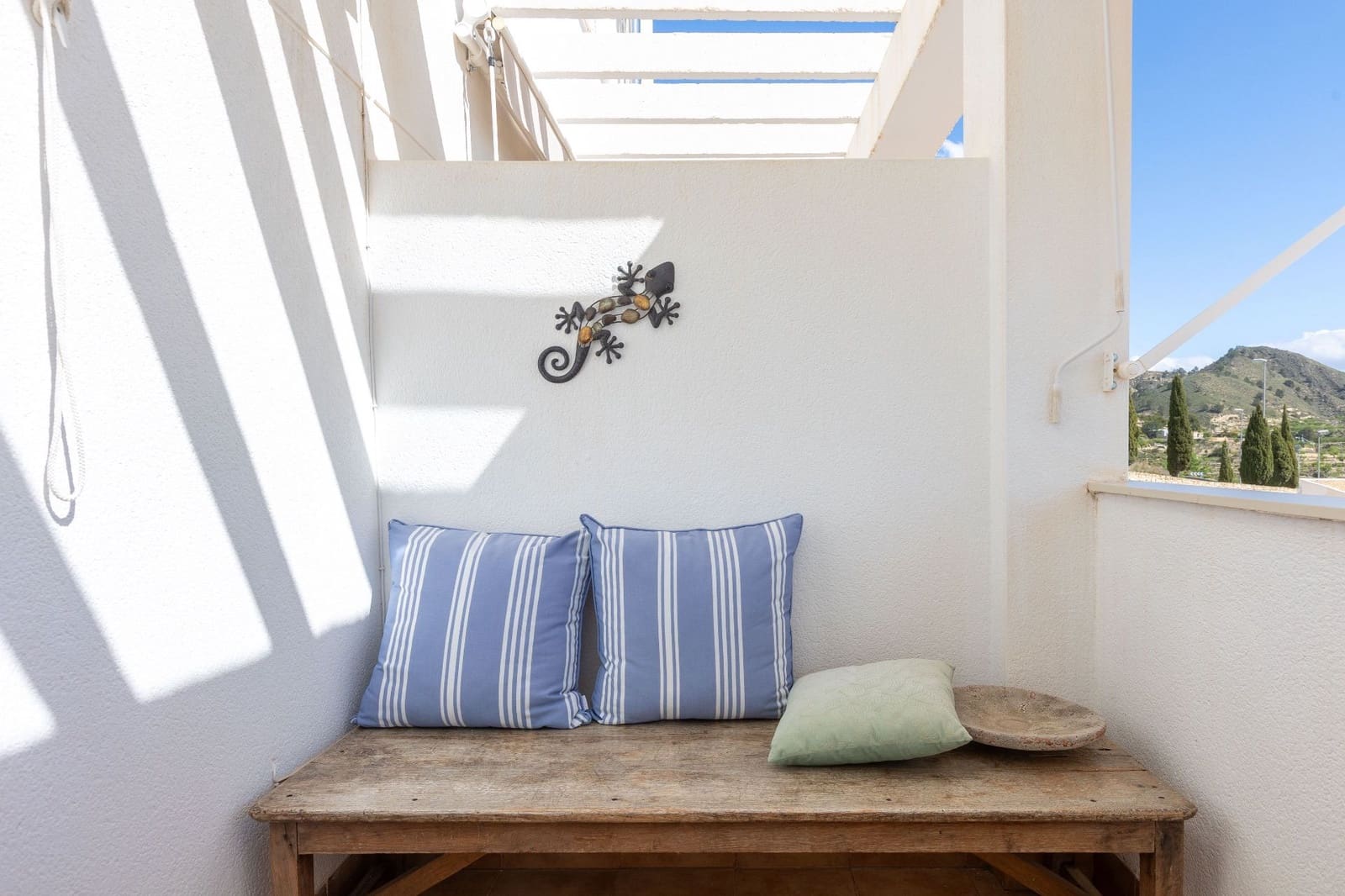 3 bedroom Semi-detached Villa for sale in Relleu with pool garage - € 232,000 (Ref: 9663393)