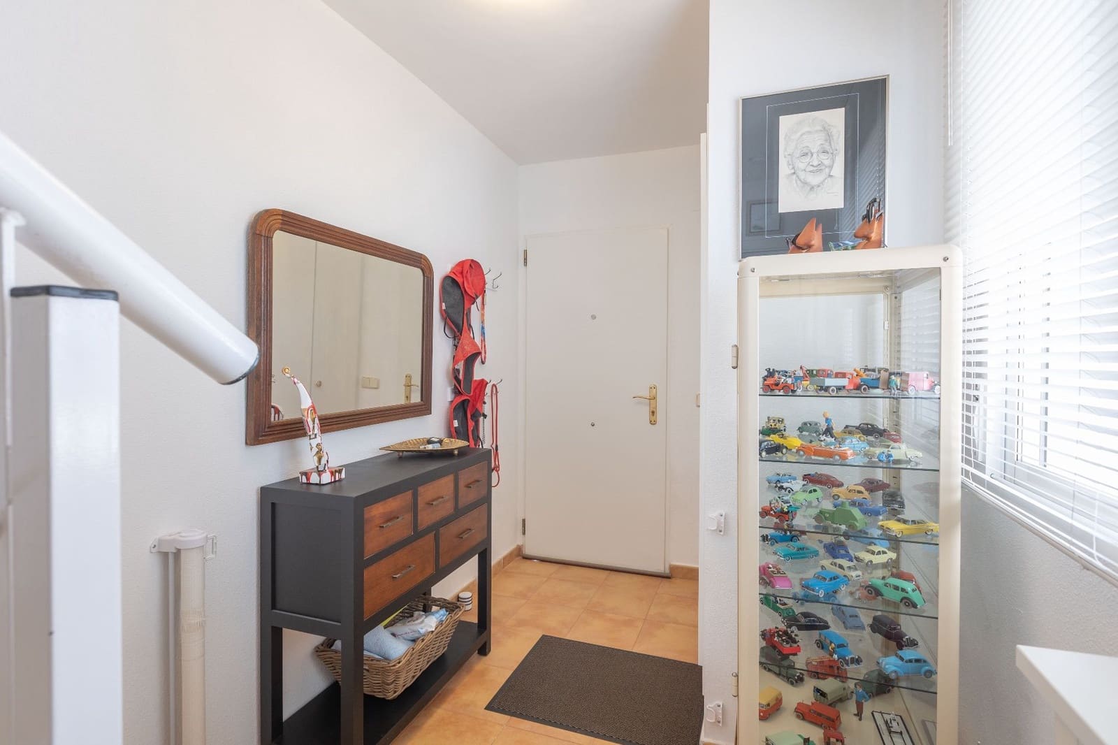 3 bedroom Semi-detached Villa for sale in Relleu with pool garage - € 232,000 (Ref: 9663393)