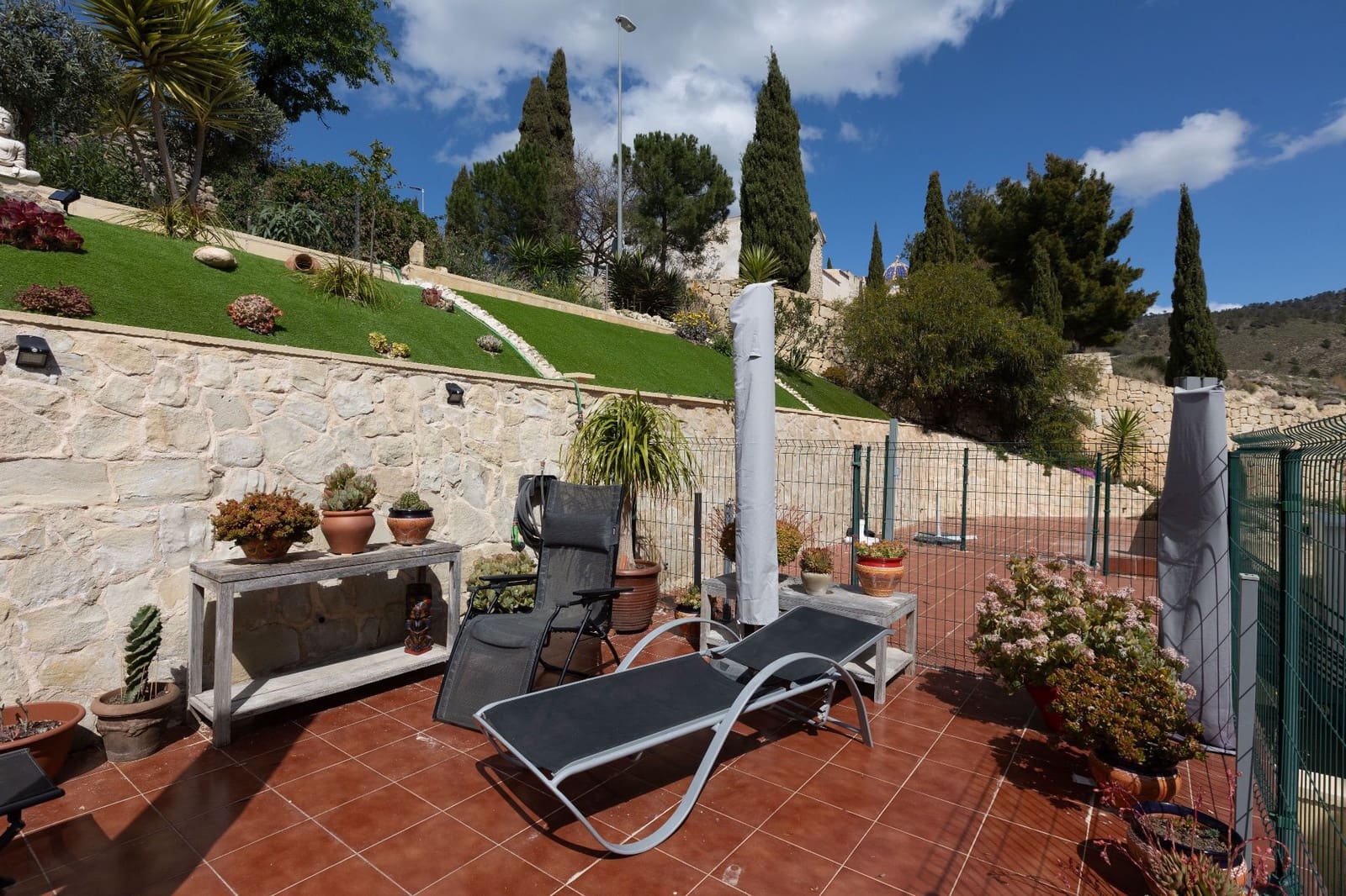 3 bedroom Semi-detached Villa for sale in Relleu with pool garage - € 232,000 (Ref: 9663393)