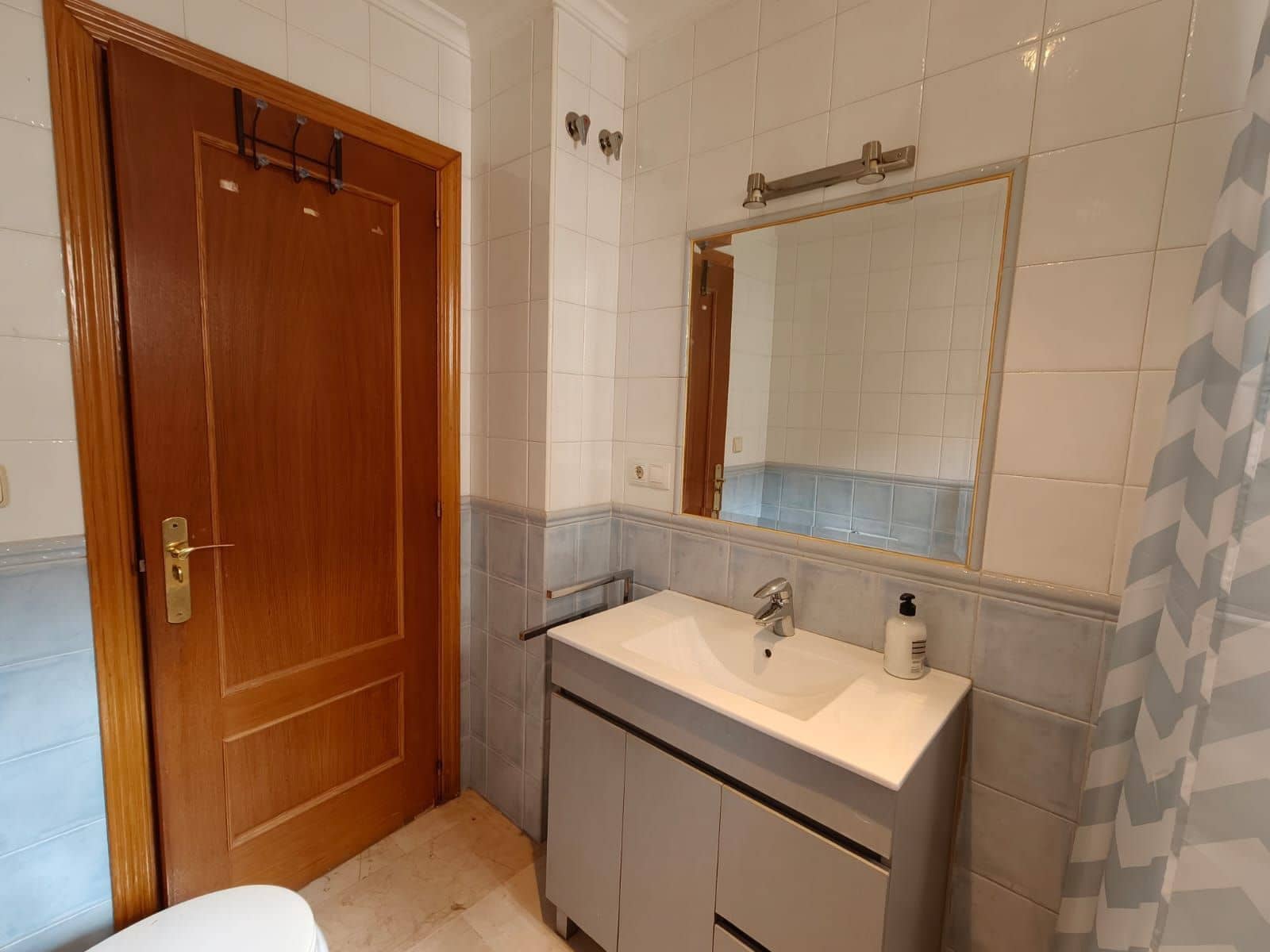 4 quarto Moradia Geminada para venda em La Nucia com garagem - 307 000 € (Ref: 9673841)