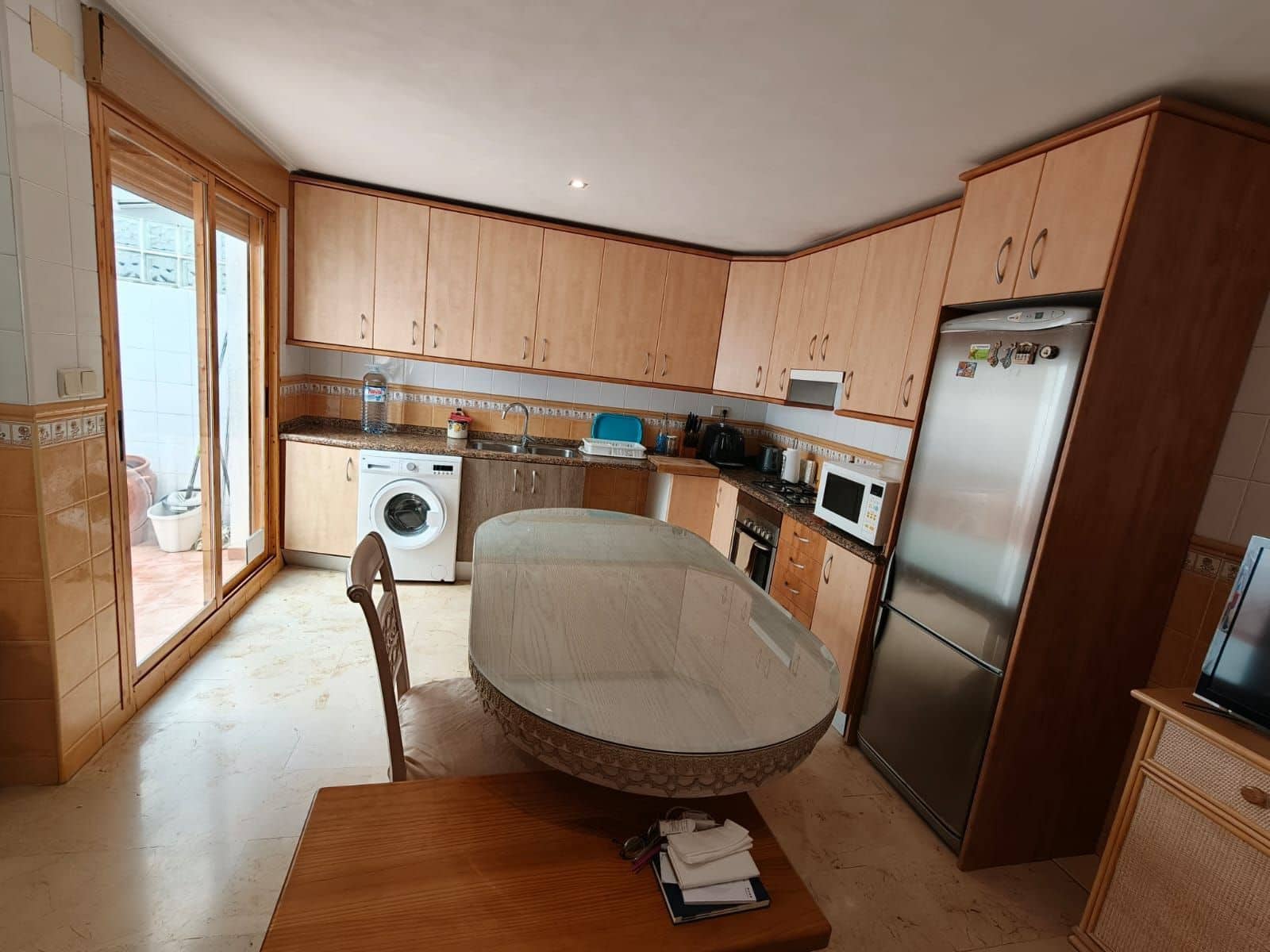 4 quarto Moradia Geminada para venda em La Nucia com garagem - 307 000 € (Ref: 9673841)