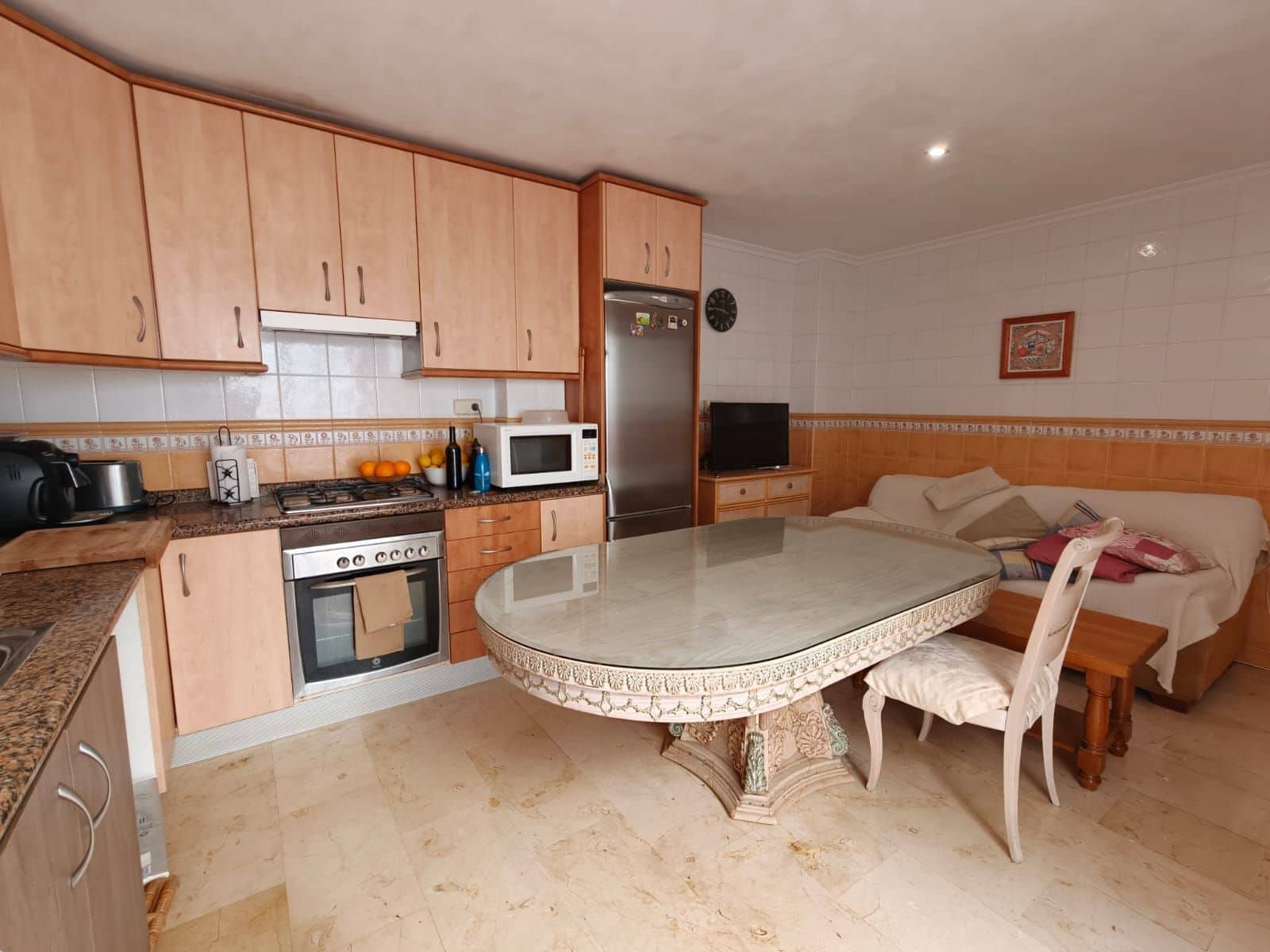 4 quarto Moradia Geminada para venda em La Nucia com garagem - 307 000 € (Ref: 9673841)