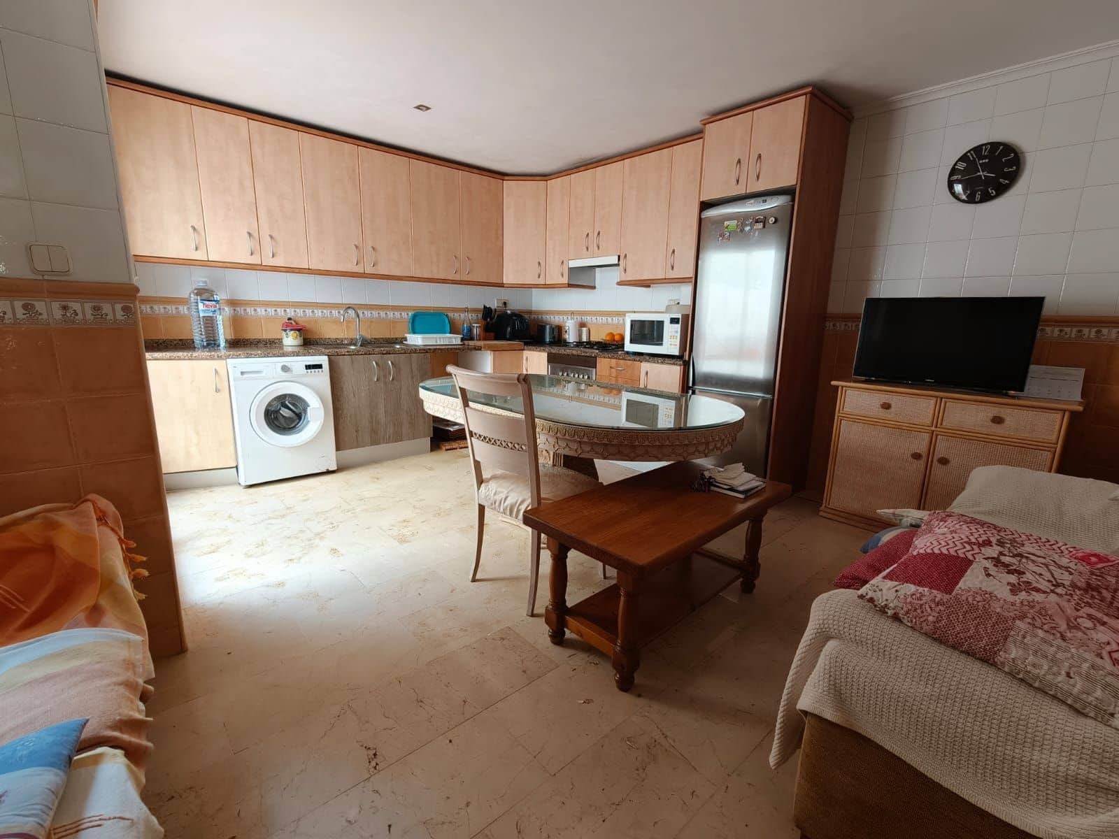 4 quarto Moradia Geminada para venda em La Nucia com garagem - 307 000 € (Ref: 9673841)