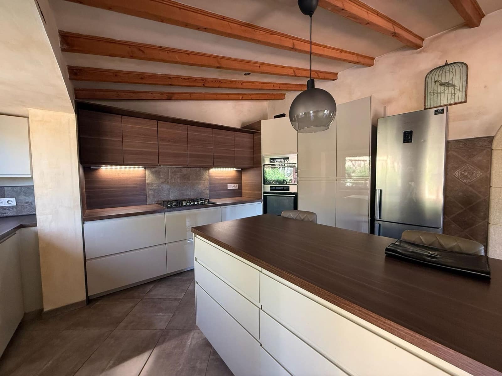 4 bedroom Villa for sale in Altea with pool garage - € 920,000 (Ref: 9686093)