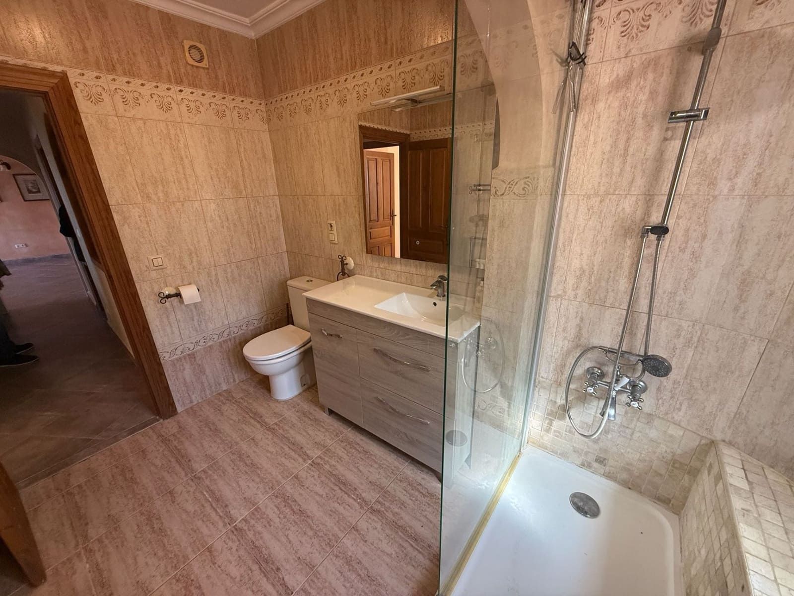 4 bedroom Villa for sale in Altea with pool garage - € 920,000 (Ref: 9686093)