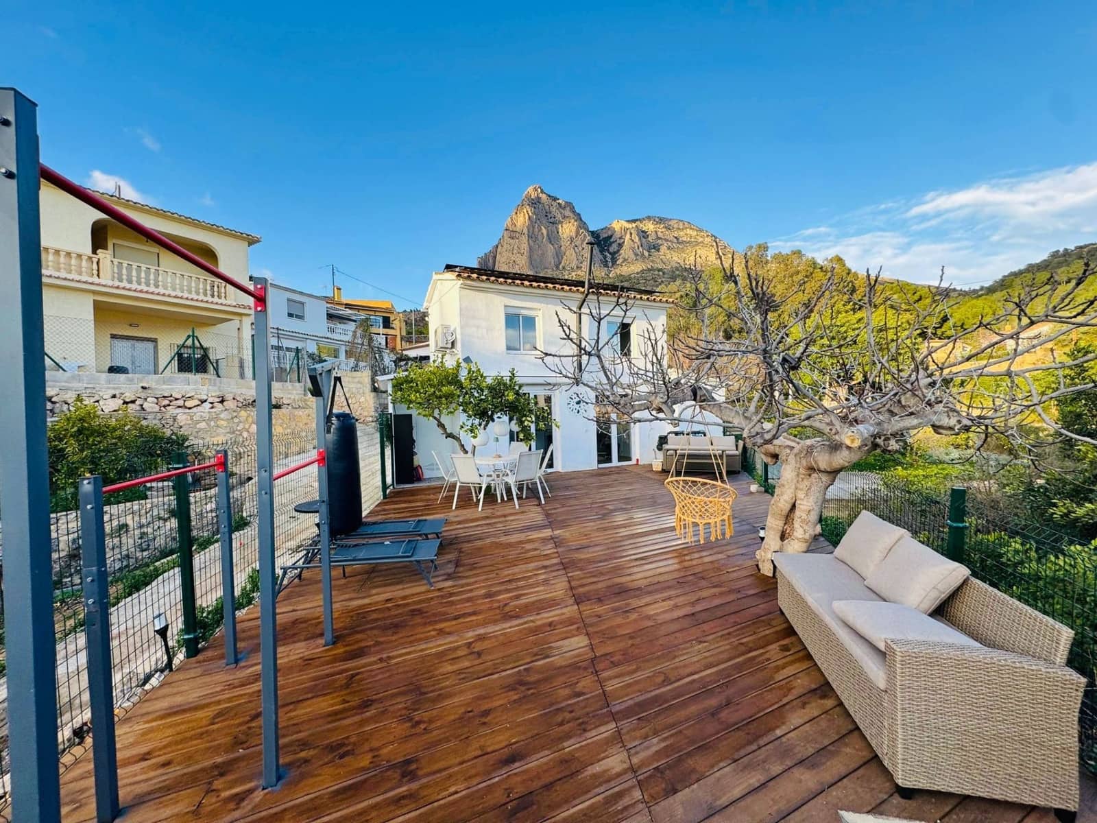 2 bedroom Finca/Country House for sale in Finestrat with pool - € 280,000 (Ref: 9700472)