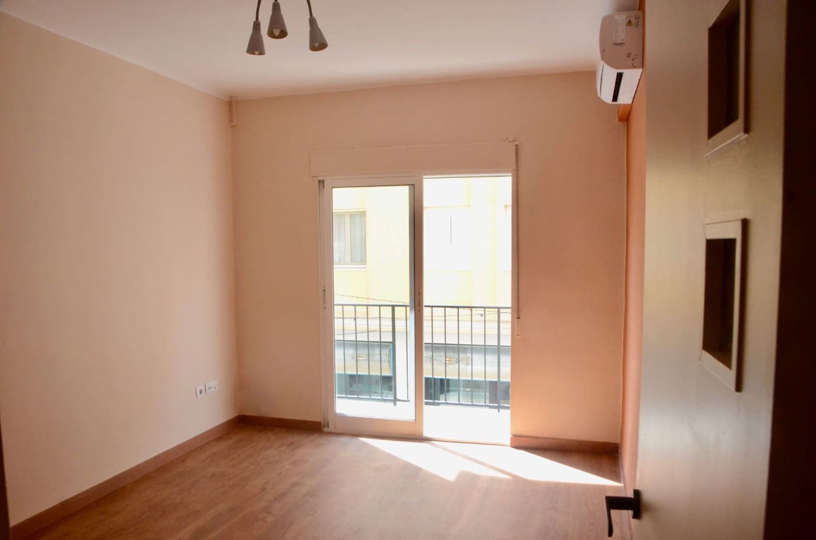 3 bedroom Flat for sale in Benissa - € 149,000 (Ref: 9711126)