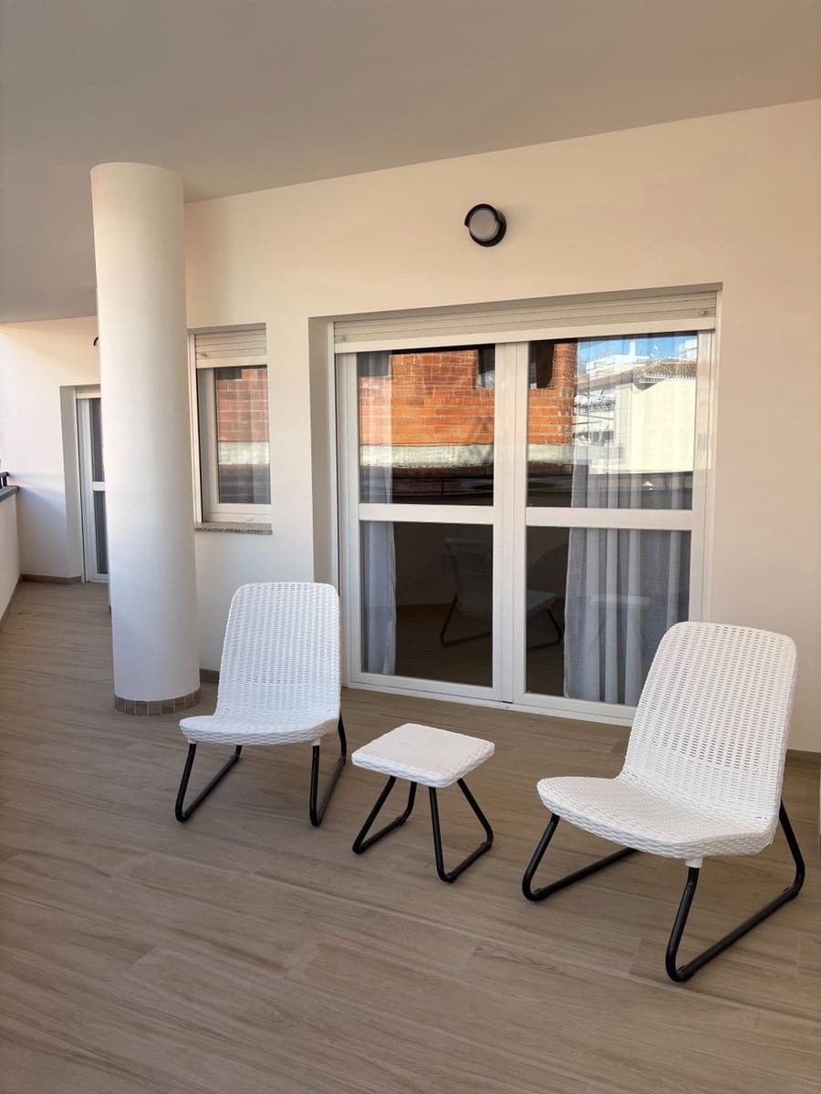 3 bedroom Apartment for rent in Alfaz del Pi / L'Alfas del Pi with pool garage - € 2,150 (Ref: 9741505)