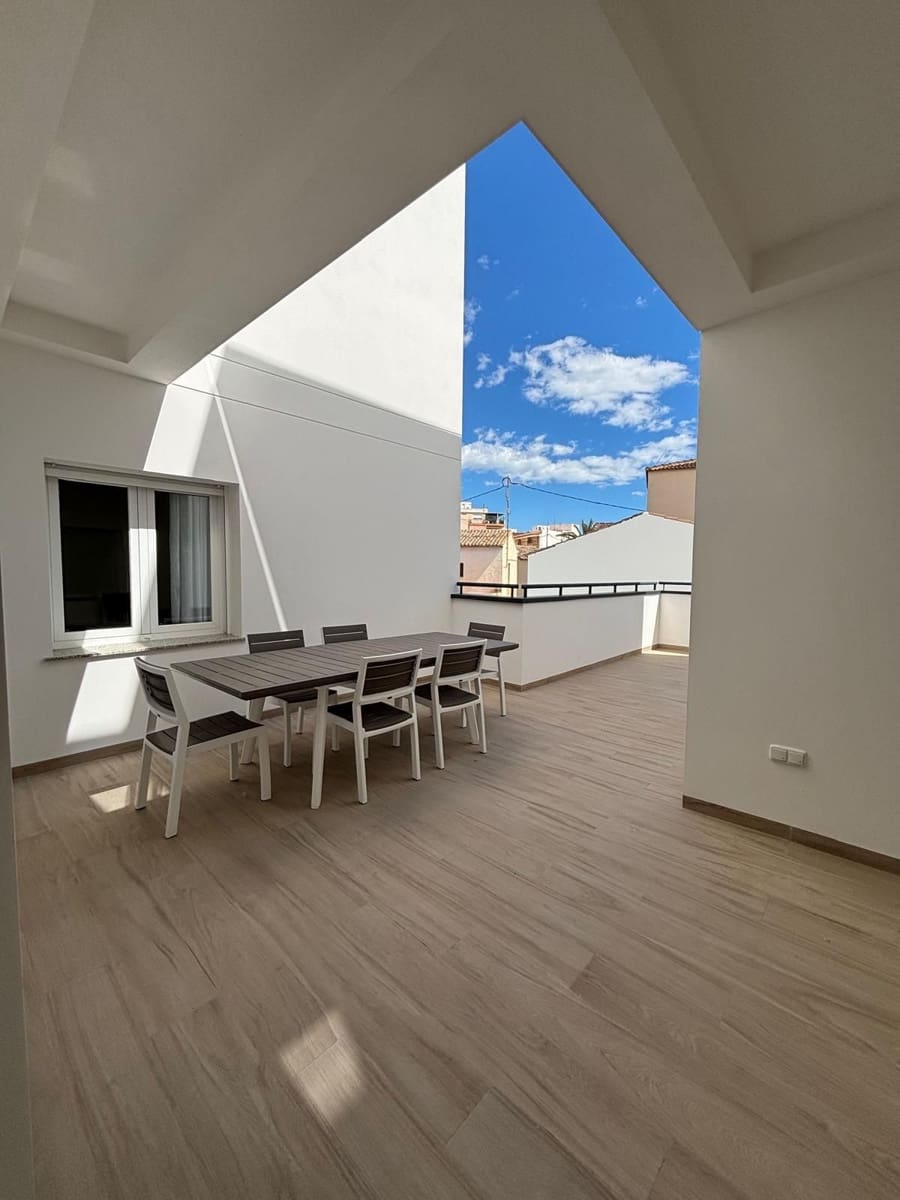 3 bedroom Apartment for rent in Alfaz del Pi / L'Alfas del Pi with pool garage - € 2,150 (Ref: 9741507)