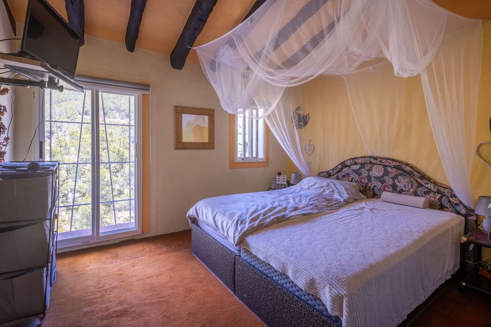 3 bedroom Finca/Country House for sale in Guadalest with garage - € 300,000 (Ref: 9744047)