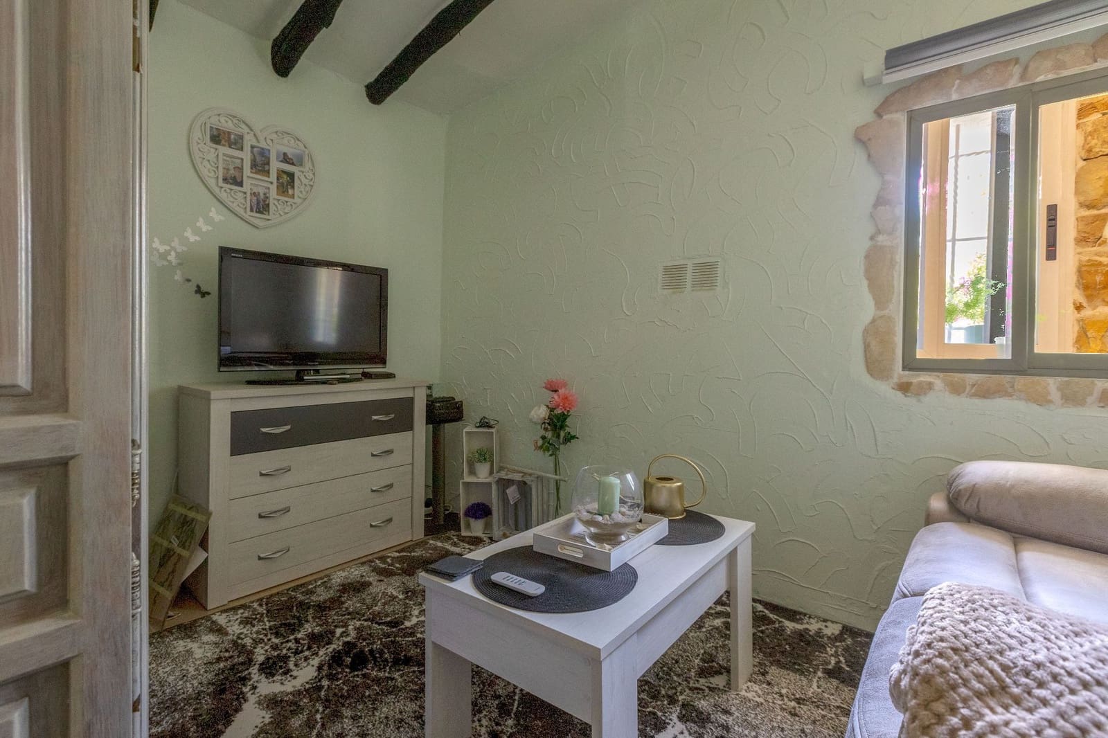 3 bedroom Finca/Country House for sale in Guadalest with garage - € 300,000 (Ref: 9744047)