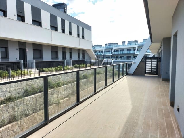 3 makuuhuone Huoneisto myytävänä paikassa Gran Alacant, Santa Pola mukana uima-altaan 
autotalli - 405 000 € (Ref: 9751623)