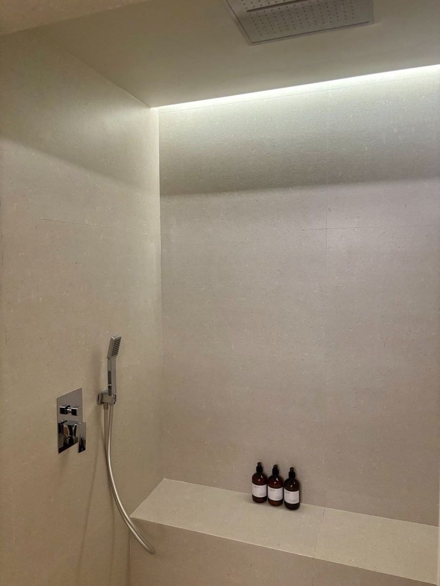 3 sypialnia Dom do wynajęcia w Alfaz del Pi / L'Alfas del Pi z basenem garażem - 1 650 € (Ref: 9751624)